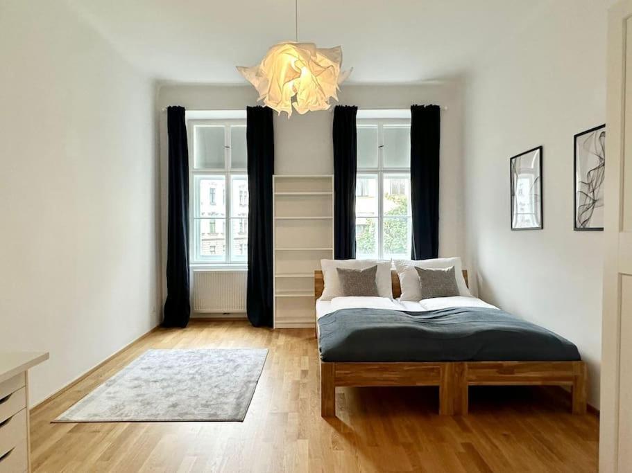 Apartament Beautiful Location